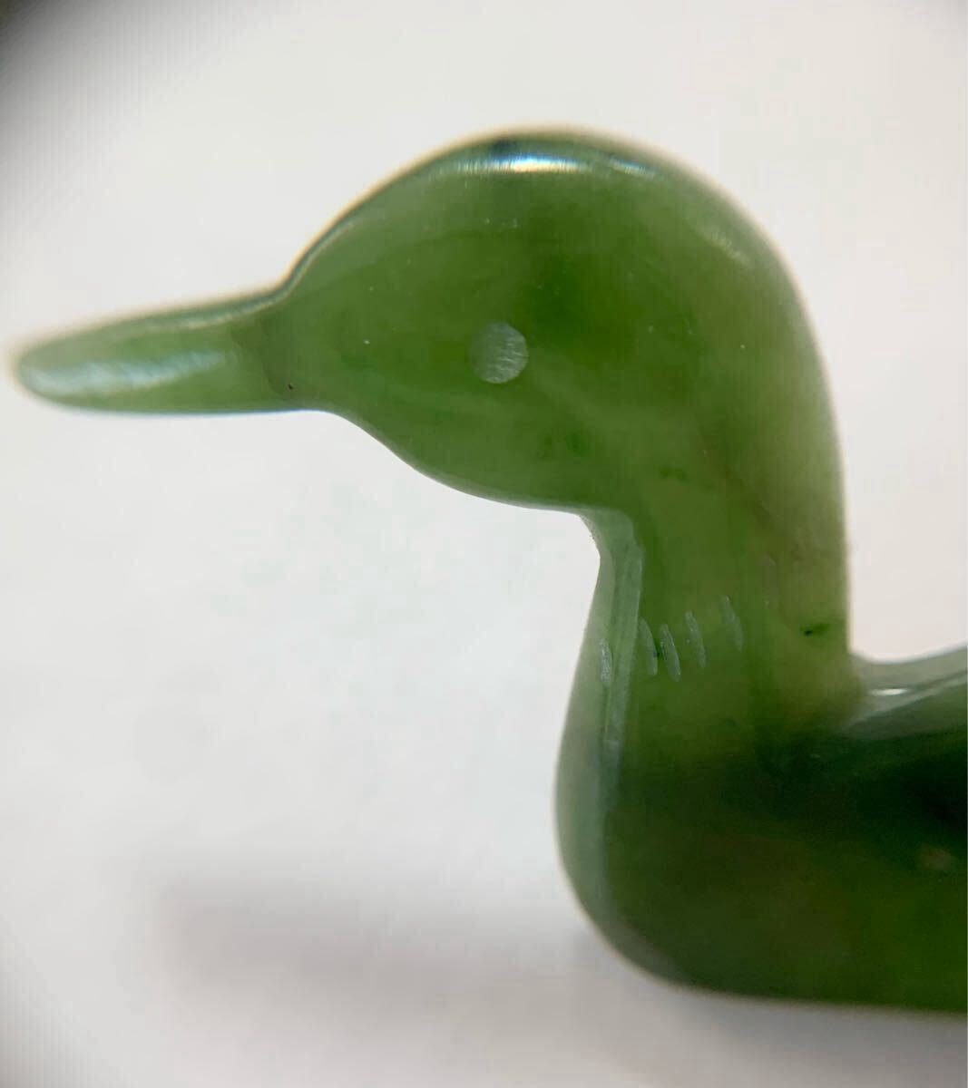 【美品】ヴィンテージ ネフライト 鳥　ブローチ　アヒル　翡翠　レトロ　