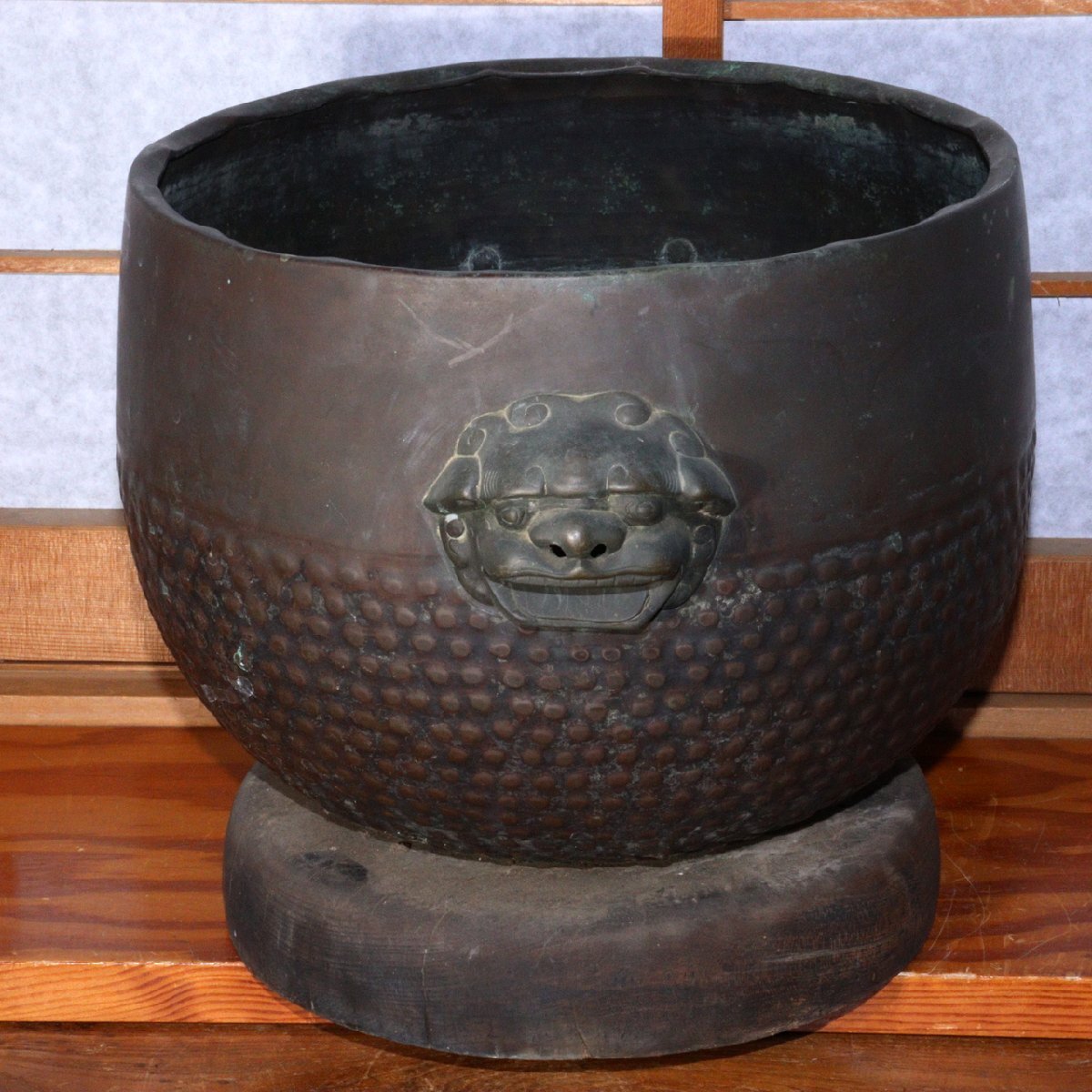 古銅 時代 おりん型 特大 火鉢 持ち 古代獅子 / 仏具 茶道 煎茶
