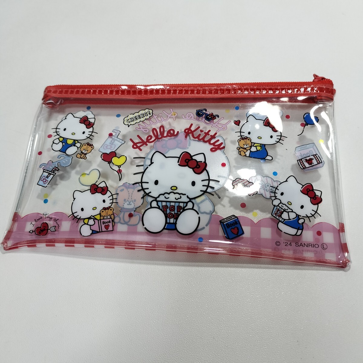2024 サンリオ HELLO KITTY ハローキティ クリアポーチ 未使用品