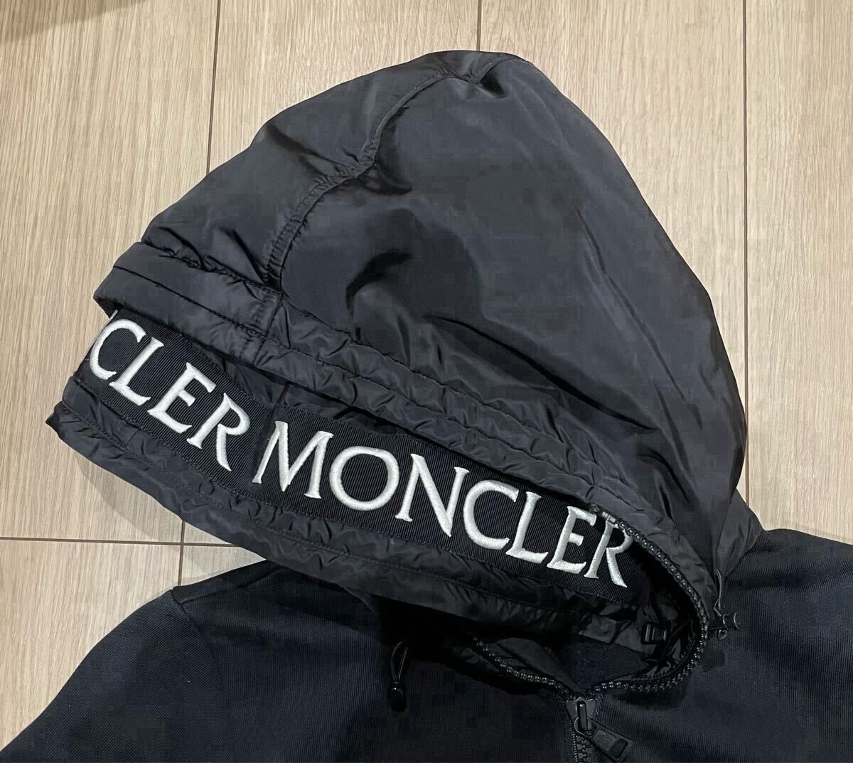 MONCLER (モンクレール) 撥水 軽量 ダブルフード フルジップ
