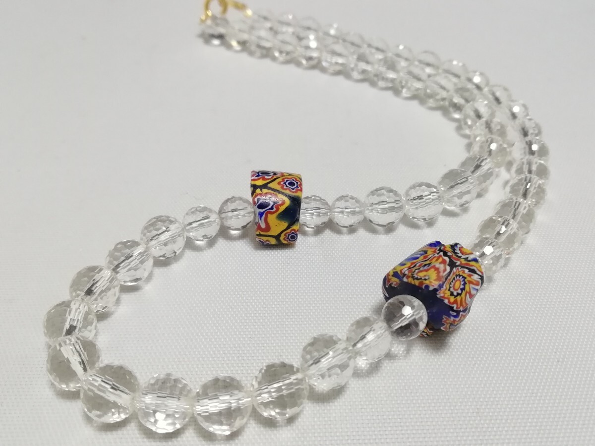 マダガスカル原産128面カット天然水晶＆アンティークトンボ玉ディザインネックレス　11563