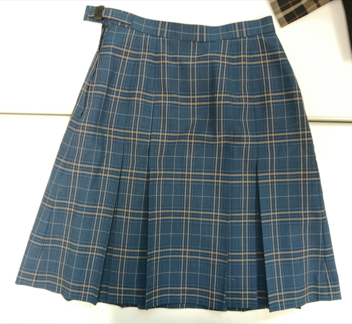 岡山県[明誠学院高校]女子制服 HIROKO KOSHINO 冬服セーラー服+