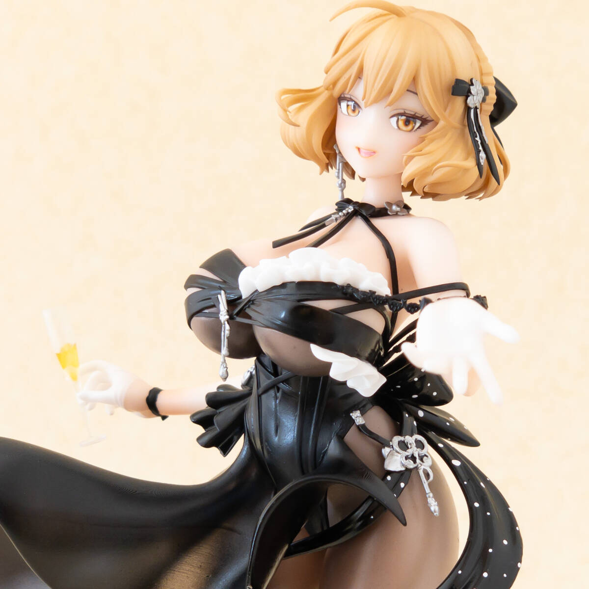 ガレージキット塗装済み完成品 アニス ドレスver. 『勝利の女神 ガレージキット塗装済み完成品 アニス ドレスver. 『勝利の女神