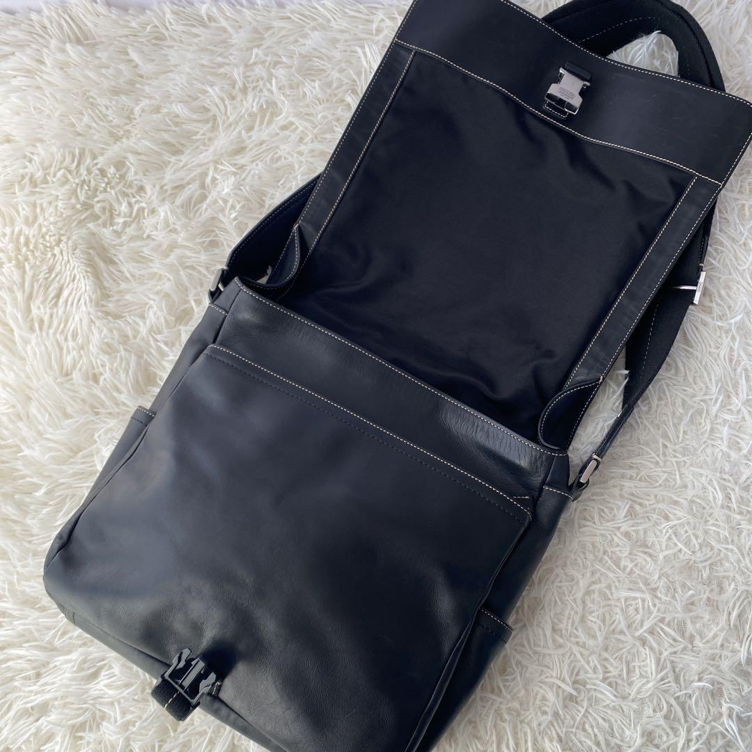 人気 COACH コーチ ショルダーバッグ メッセンジャーバッグ 黒 人気 COACH コーチ ショルダーバッグ メッセンジャーバッグ 黒