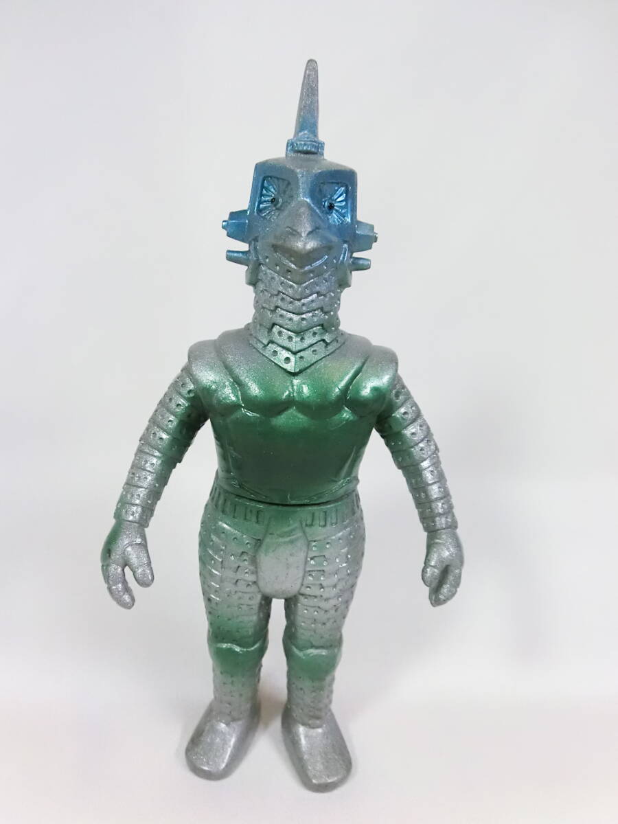 ウルトラ怪獣 エレキング タグ付き タグ無し 2体セット - メルカリ