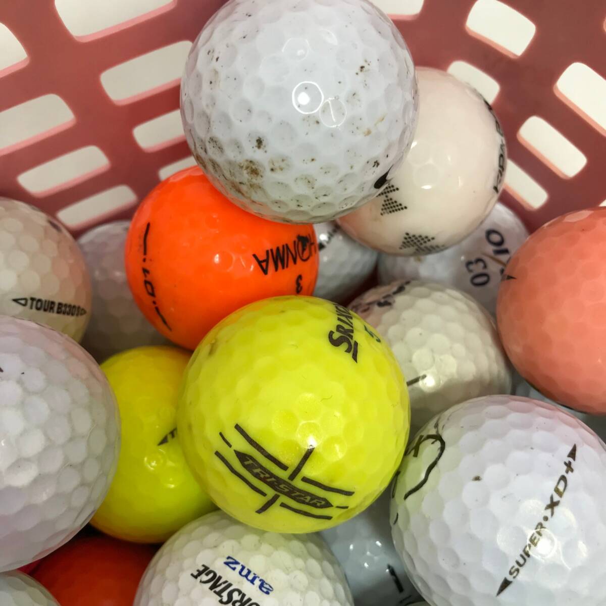 ? 0104 ゴルフボール まとめ 345個 Callaway/XXIO/SRIXON/HONMA 等 ゴルフ ロストボール 中古