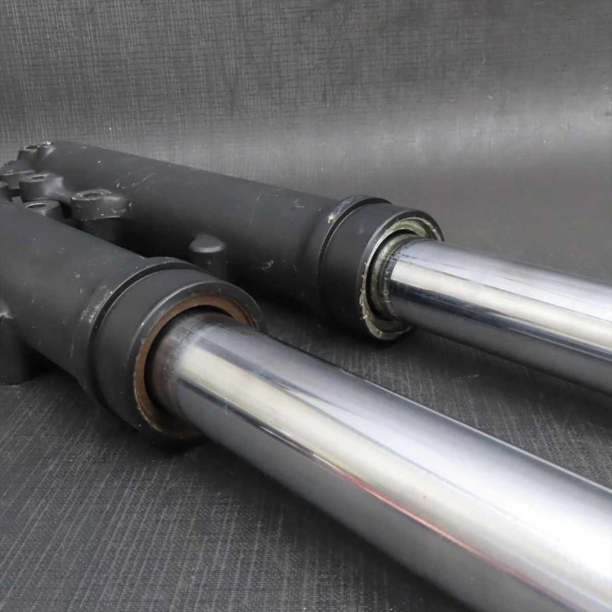 カワサキＫＺ1000mkⅡ純正フロントホーク カワサキ KZ1000 MK2 LTD Z1-R 純正 フロントフォーク左右set