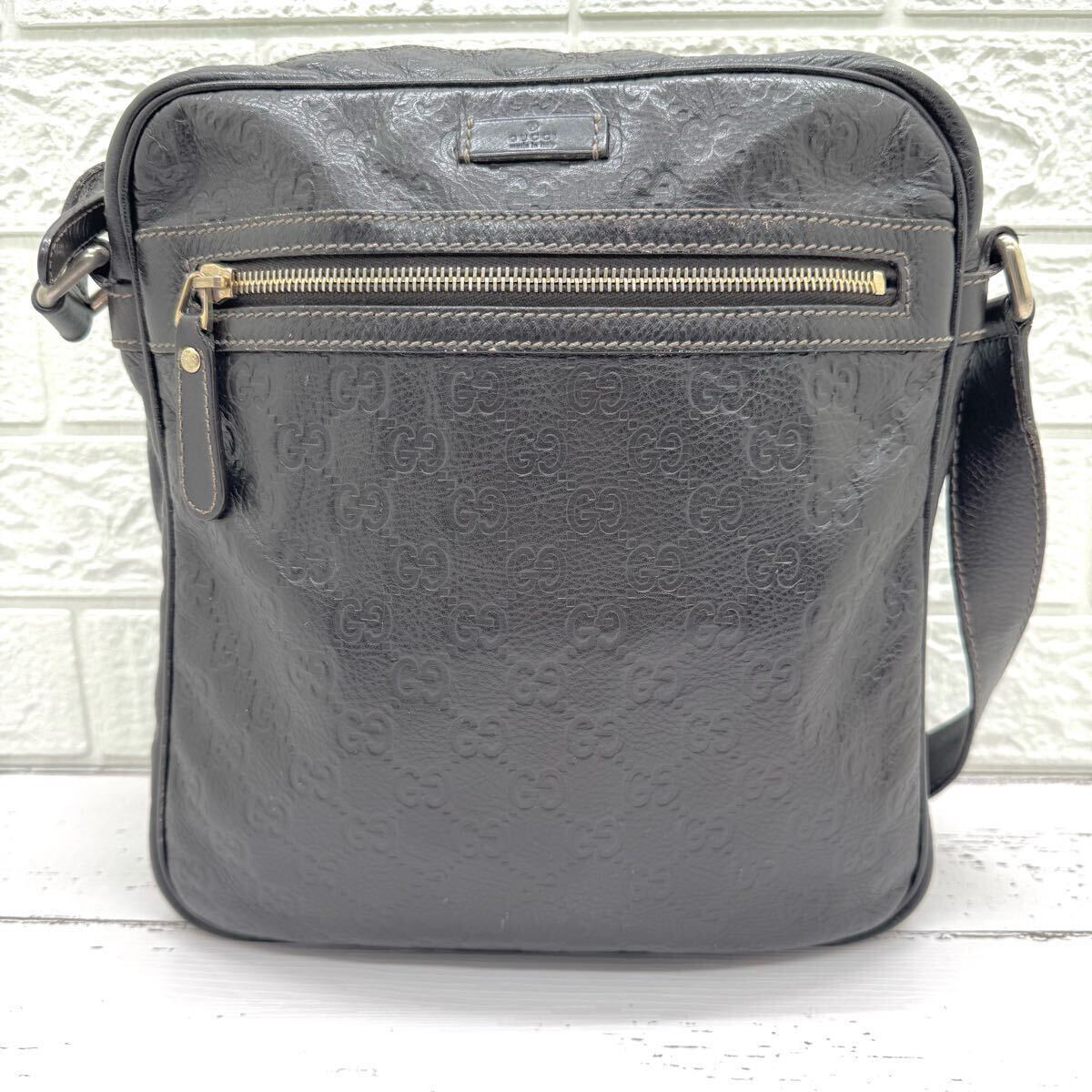 GUCCI グッチ ショルダーバッグ 斜め掛け バッグ レザー 本革 GG GUCCI グッチ ショルダーバッグ 斜め掛け バッグ レザー 本革 GG