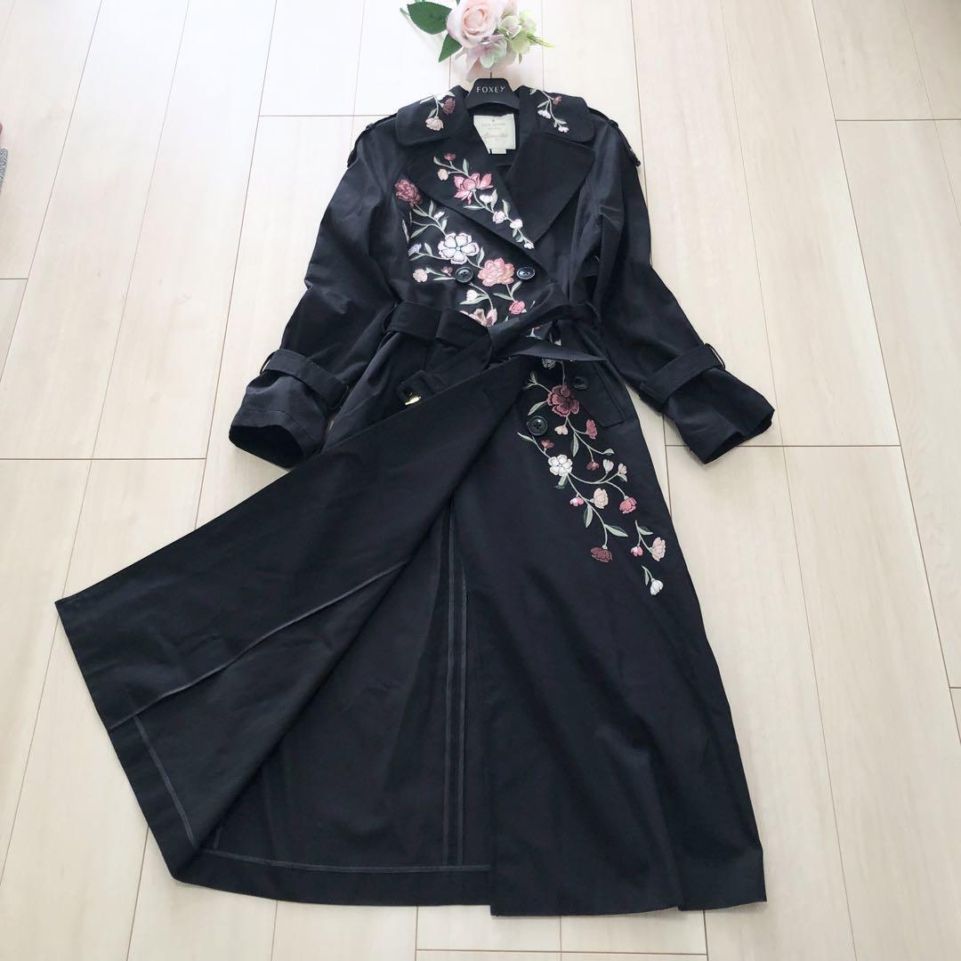 未使用級♡ケイトスペード マディソンアベニューローレルコート 花柄刺繍 黒 未使用級 kate spade new york ケイトスペード マディソン