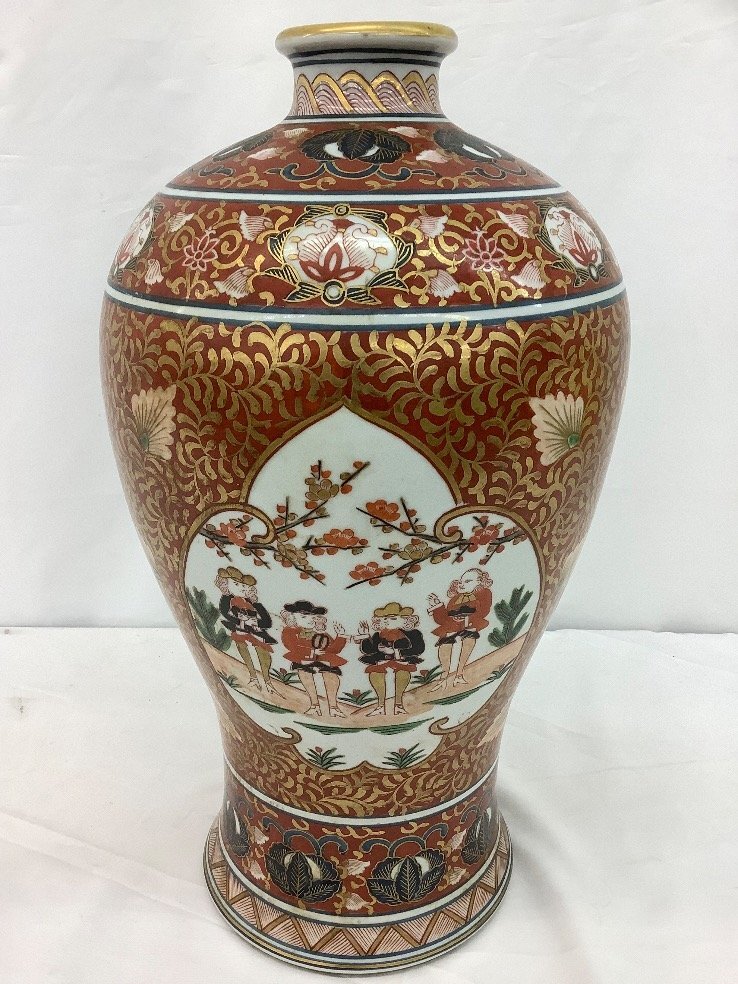金襴手阿蘭陀人図瓶子型飾壺/赤絵/金彩/角福印/花瓶/伊万里焼 金襴手阿蘭陀人図瓶子型飾壺/赤絵/金彩/角福印/花瓶/伊万里焼