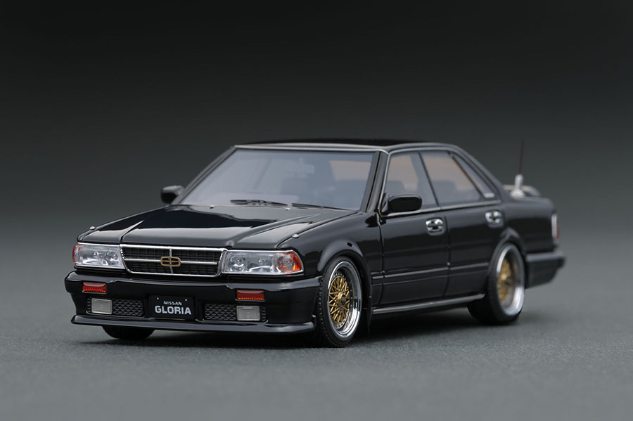 ■イグニッションモデル 1/43 ニッサングロリア (Y31) グランツーリスモ SV ブラック_画像1