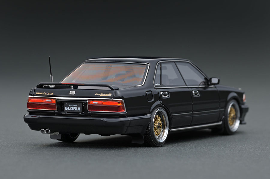 ■イグニッションモデル 1/43 ニッサングロリア (Y31) グランツーリスモ SV ブラック_画像2