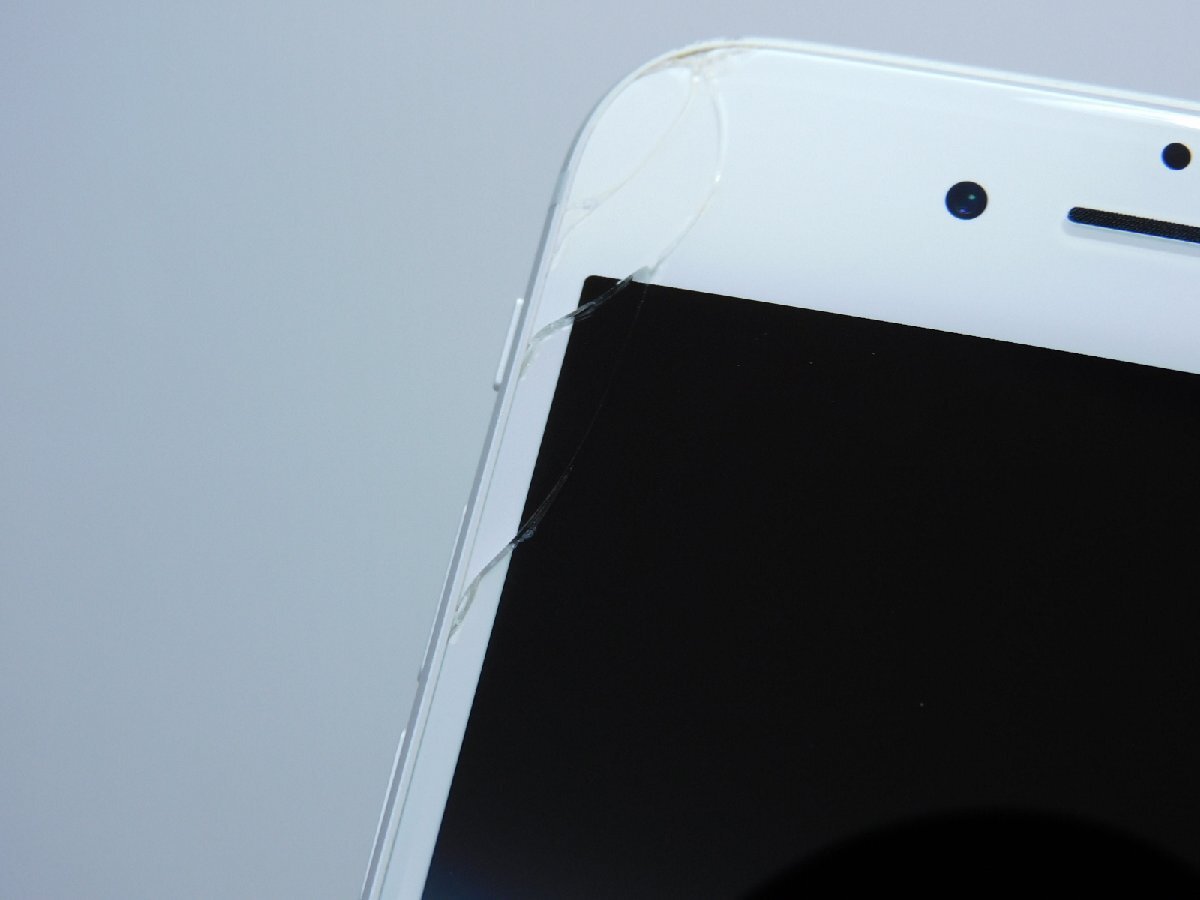 SIMロック解除済み】docomo Apple iPhone 6s 16GB シルバー SIMロック解除済み】docomo Apple iPhone 6s 16GB シルバー