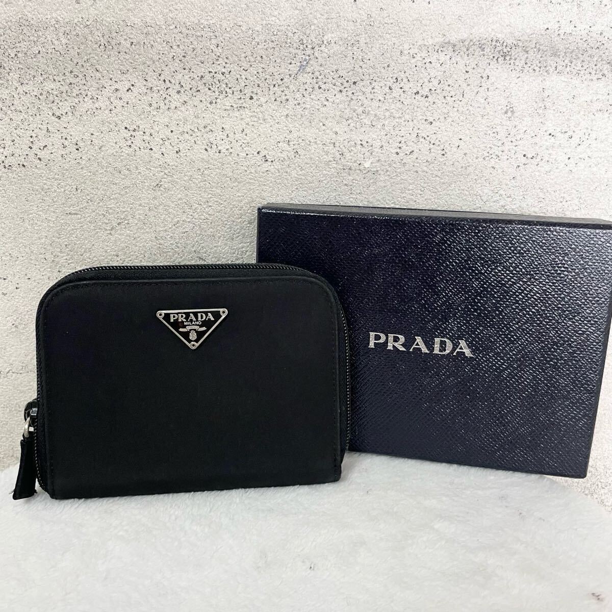 贅沢品の極み】PRADA プラダ 折り財布 カードケース お札ケース 贅沢品の極み】PRADA プラダ 折り財布 カードケース お札ケース