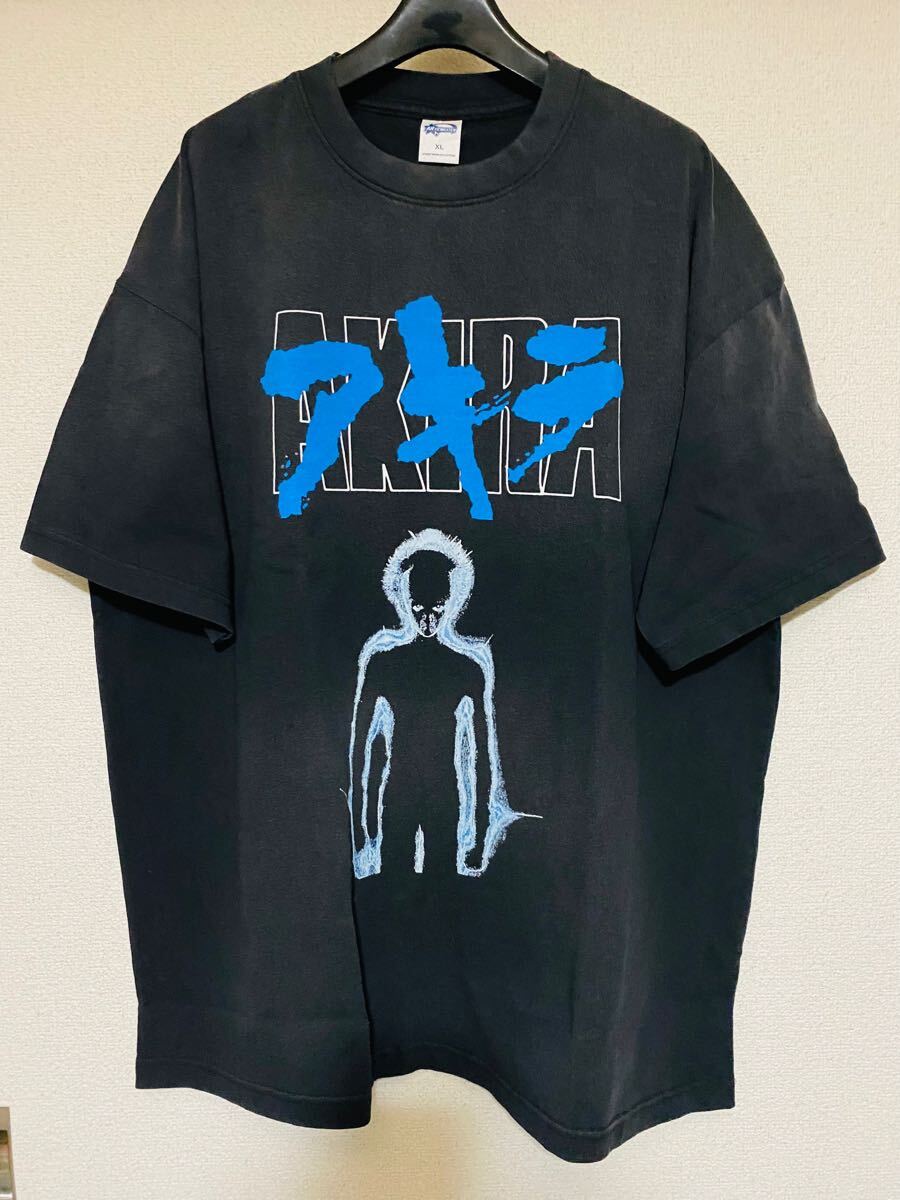 AKIRA アキラ 鉄雄 Tシャツ XL 新品未使用 レアデザイン AKIRA アキラ 鉄雄 Tシャツ XL 新品未使用 レアデザイン