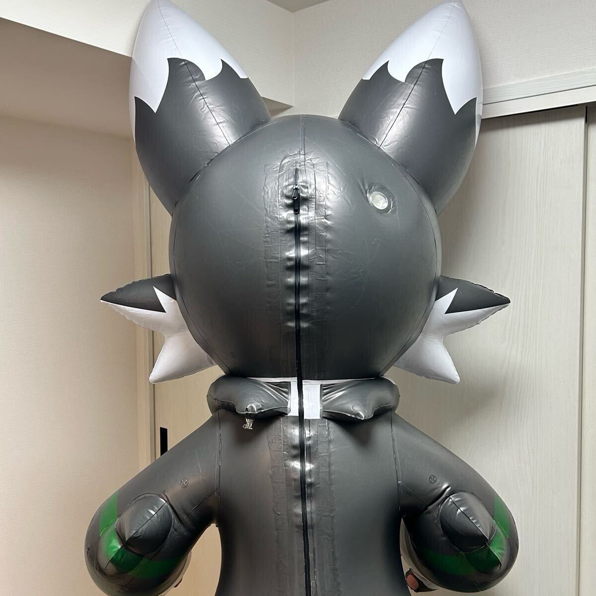 ケモノ 着ぐるみ フロート ダブルレイヤード アトラク 狼 浮き輪 ケモノ 着ぐるみ フロート ダブルレイヤード アトラク 狼 浮き輪