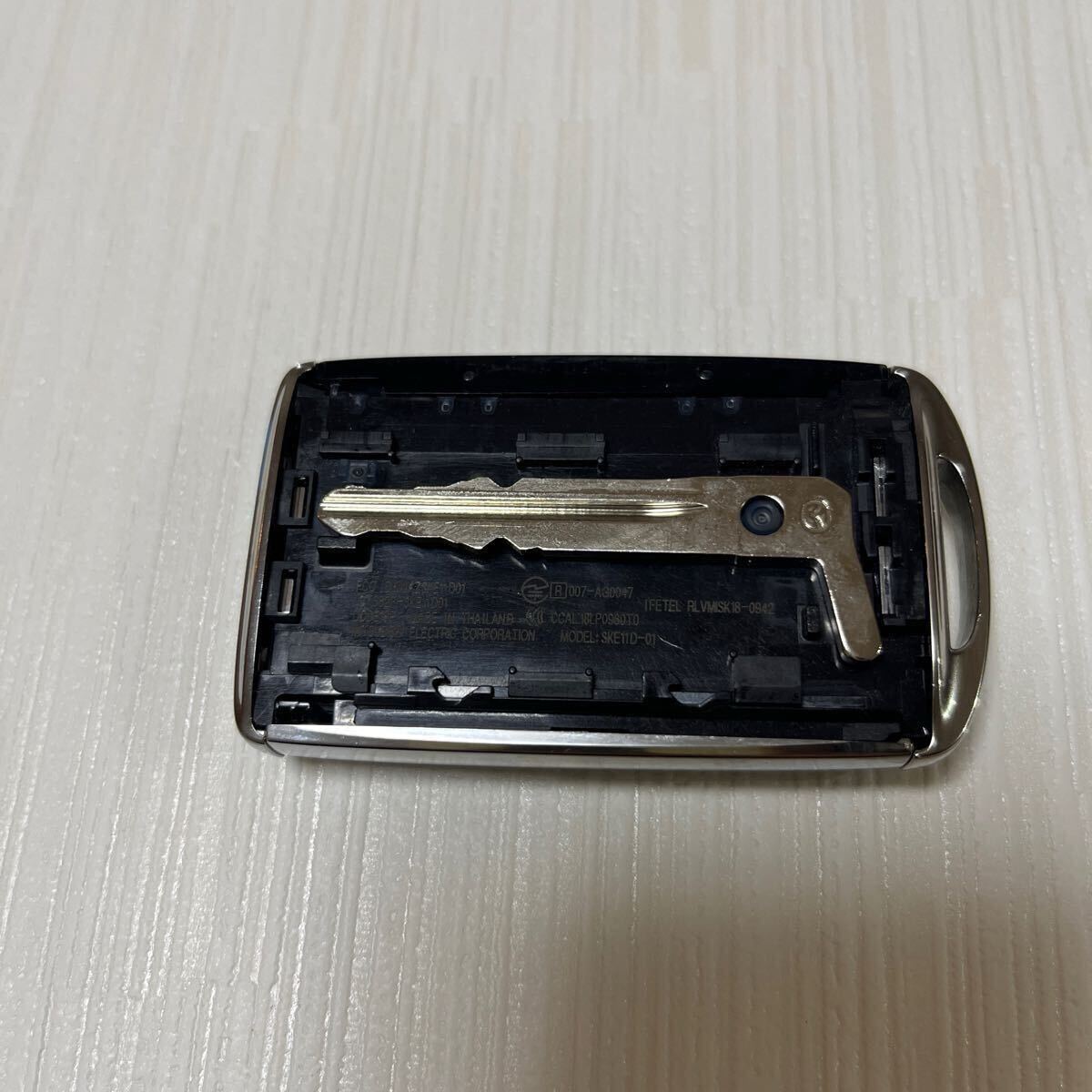 item_image_3