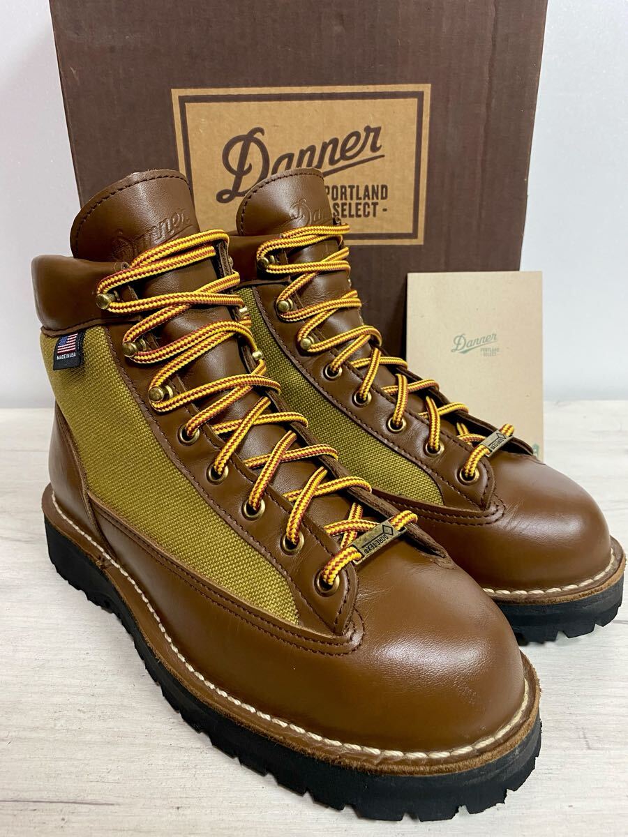 ☆お買い得☆使用僅か極美品☆白タグ Danner ダナーライト ☆お買い得☆使用僅か極美品☆白タグ Danner ダナーライト