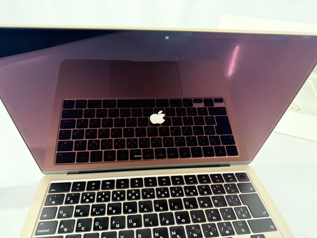 Apple Mac Book Air 2022 13.6インチ M2チップ 8コアCPU 8コア Apple Mac Book Air 2022 13.6インチ M2チップ 8コアCPU 8コア