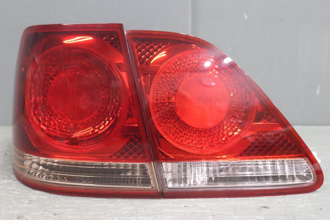 GRS184 トヨタクラウン18 テールライト ICHIKOH トヨタ 18