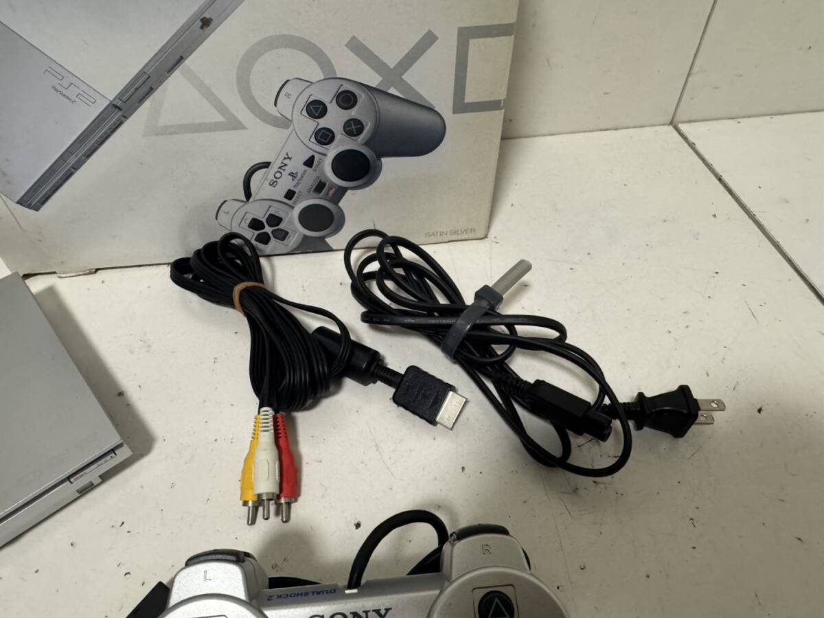 ソニー 薄型 PS2 本体セット SCPH-90000 SS サテンシルバー ソニー 薄型 PS2 本体セット SCPH-90000 SS サテンシルバー