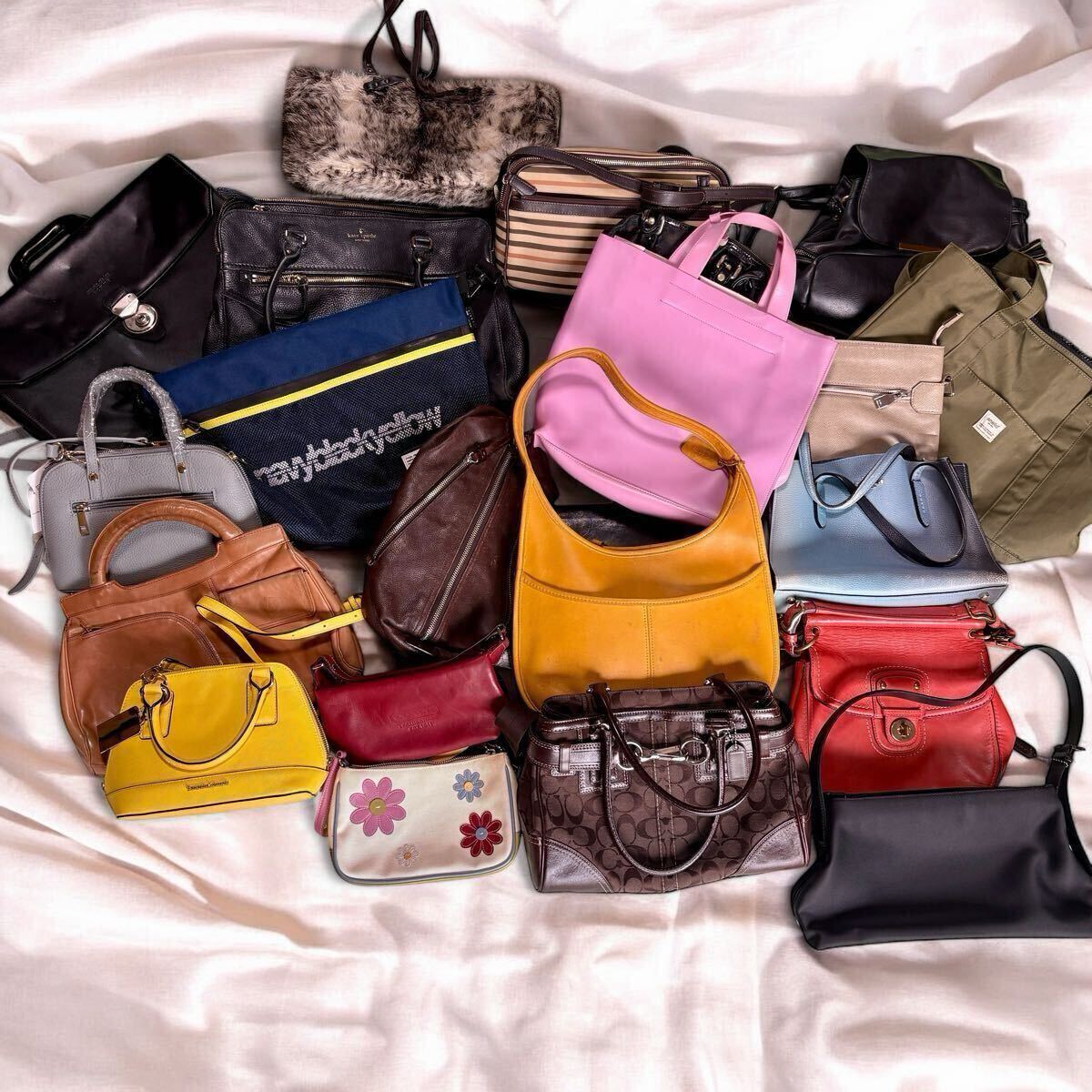1円 コーチ 希少 COACH OLDCOACH オールドコーチ バッグ まとめ 1円 コーチ 希少 COACH OLDCOACH オールドコーチ バッグ まとめ