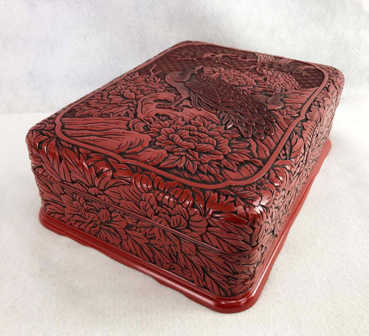 ☆中古品☆文箱 孔雀 松 牡丹 仙台堆朱(硯箱、文箱)｜売買された