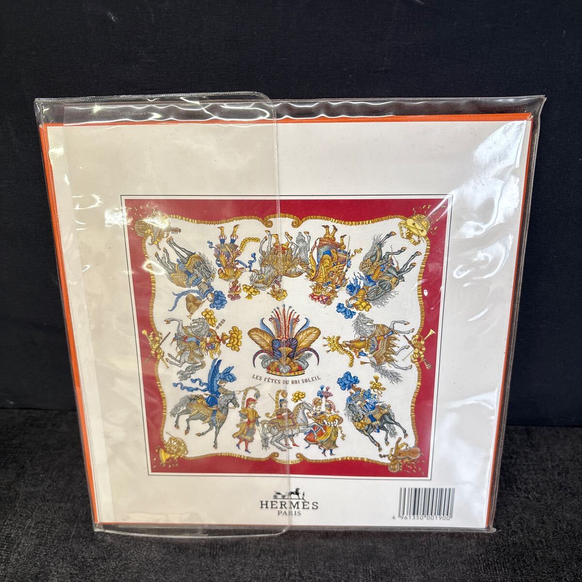 未開封 HERMES エルメス カレ90 LES FETES DU ROI SOLEIL 太陽王 未開封 HERMES エルメス カレ90 LES FETES DU ROI SOLEIL 太陽王
