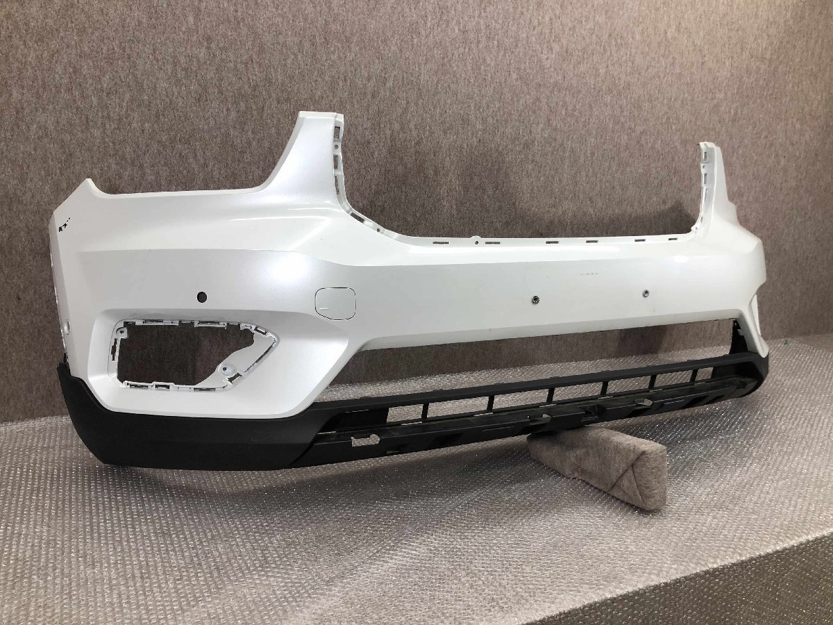 ボルボ 純正 XC40 XB系 フロントバンパー 31449359