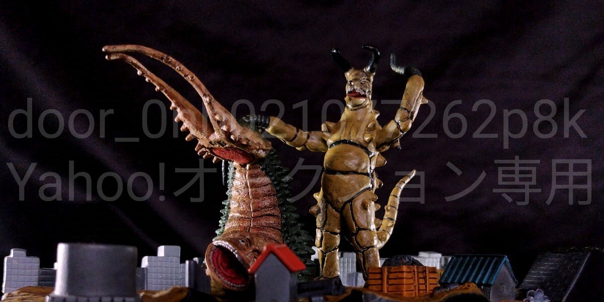円谷プロ 帰ってきたウルトラマン 「二大怪獣東京を襲撃 円谷プロ 帰ってきたウルトラマン 「二大怪獣東京を襲撃