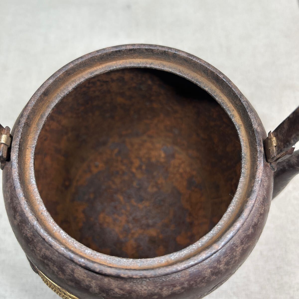 鉄瓶 茶道具 山玄堂? 金工 義光 京都製 煎茶道具 金象嵌 龍図 鉄瓶 茶道具 山玄堂? 金工 義光 京都製 煎茶道具 金象嵌 龍図
