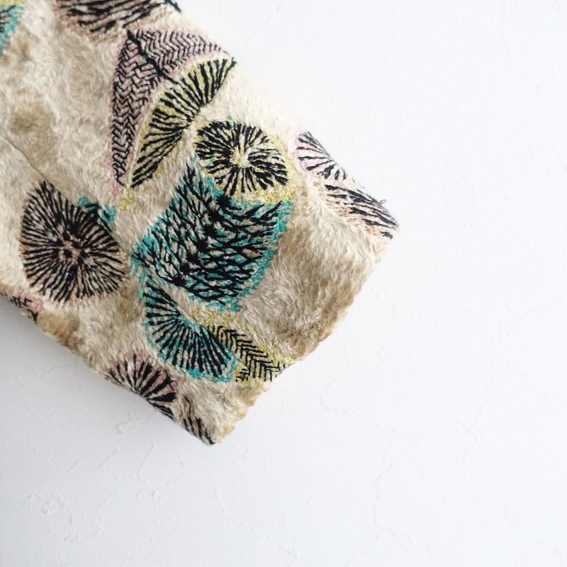 【美品/2024AW/定価19.8萬(wàn)】ミナペルホネン mina perhonen *hana no mi ショートジャケット*36ベージュ(jk25-2502-223)【41C52】