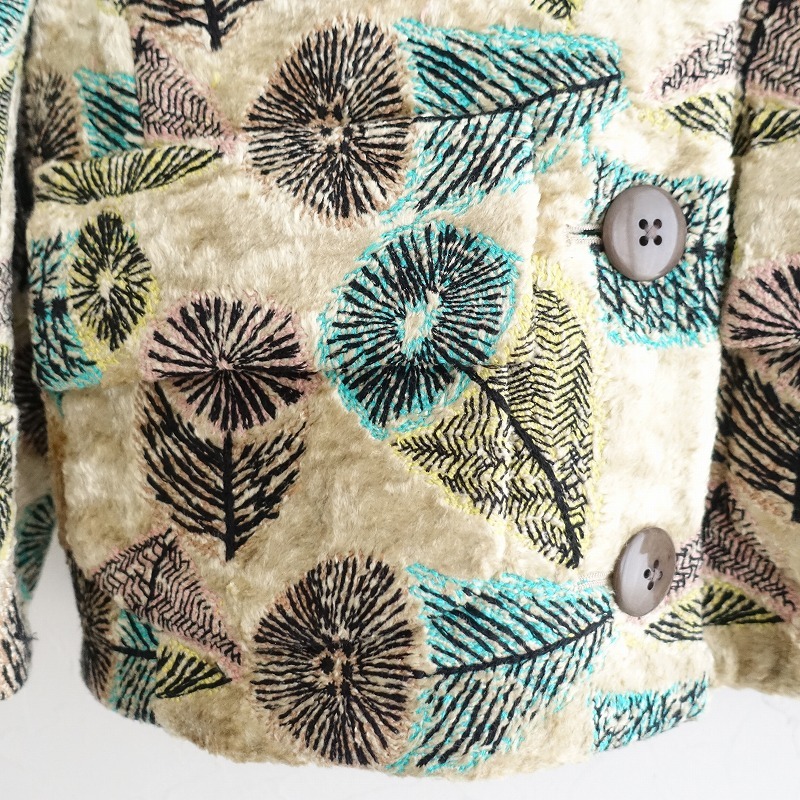 【美品/2024AW/定価19.8萬(wàn)】ミナペルホネン mina perhonen *hana no mi ショートジャケット*36ベージュ(jk25-2502-223)【41C52】