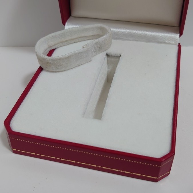 Cartier カルティエ ブレスレットケース バングルケース