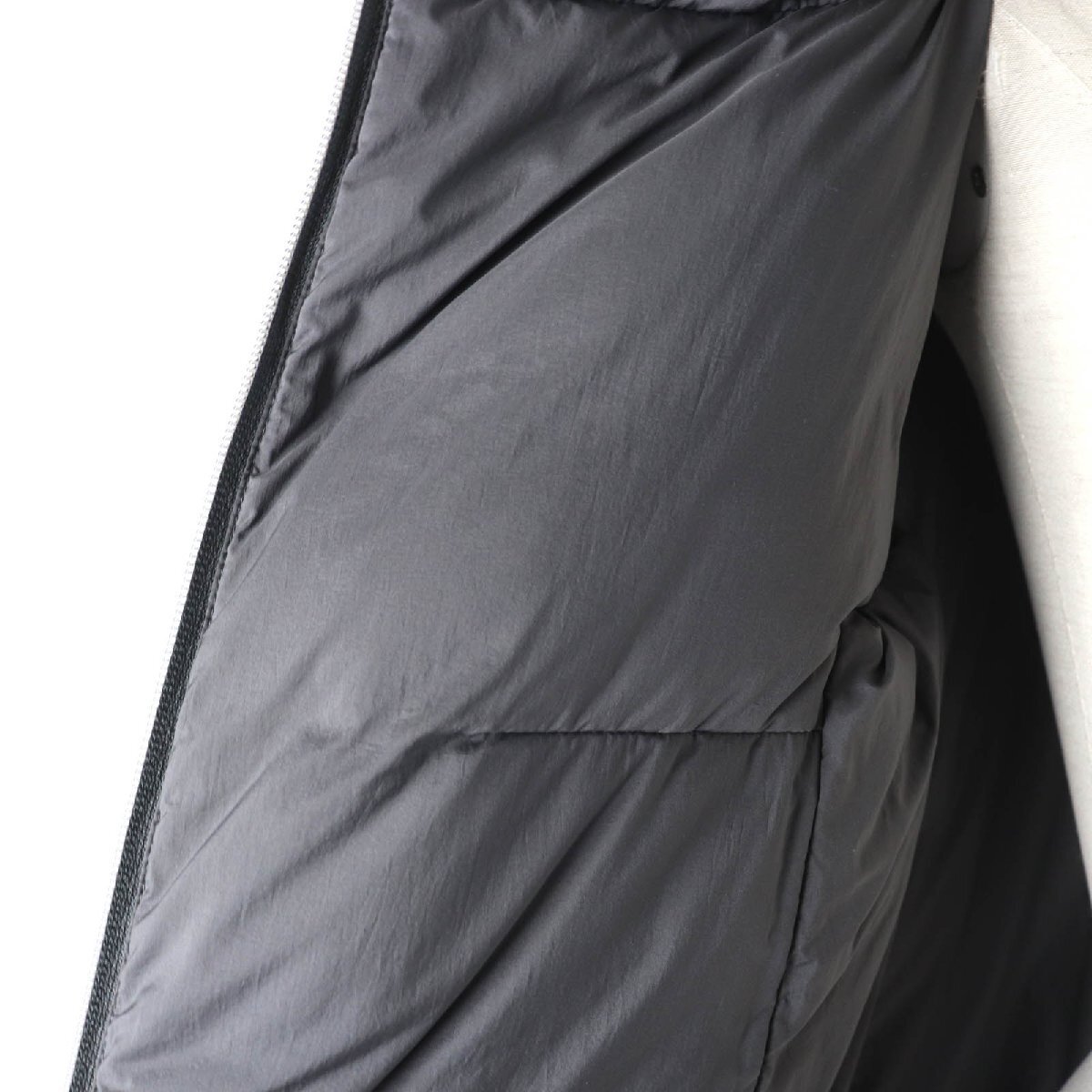 極美品★Herno ヘルノ 2018年制 PI0832D スタンドカラー ロゴZIP ウール切替 ダウンコート グレー 40 イタリア制 正規(guī)品 レディース