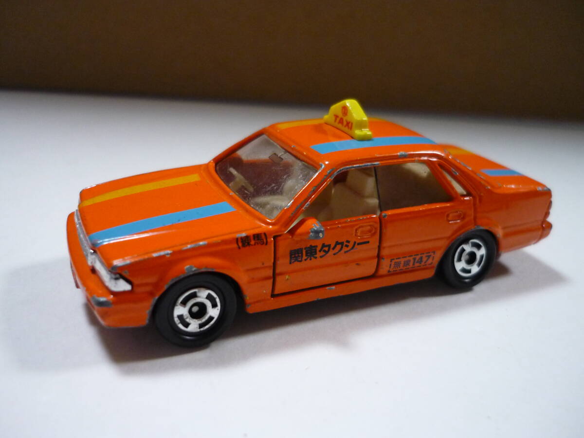 [管00]ミニカー 1/62 ニッサン セドリック タクシー(オレンジ 関東タクシー 練馬) 「トミカ No.13」タカラトミー ミニチュア