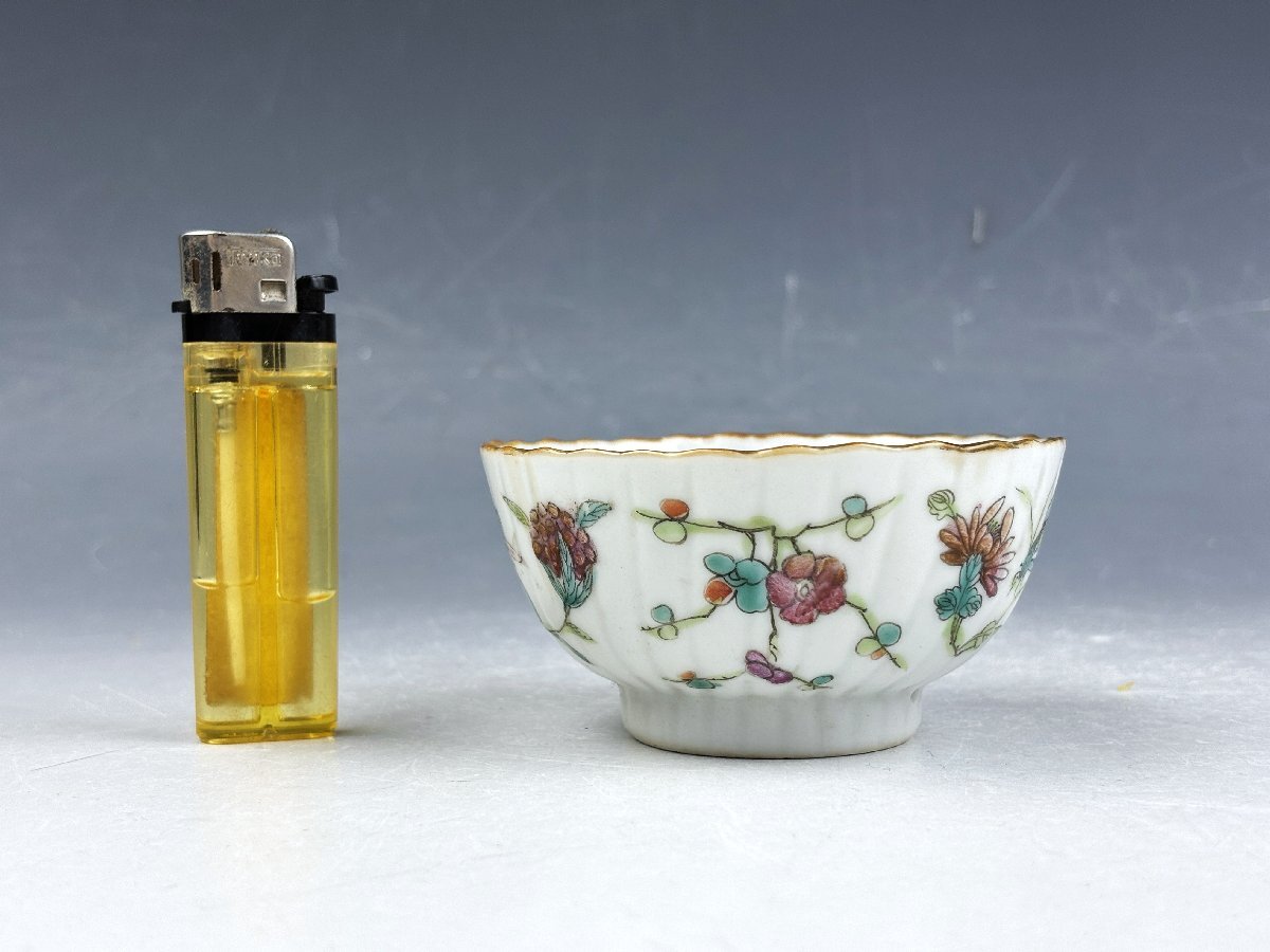 中国古玩 景徳鎮 色絵五彩 粉彩 十錦手 草花昆虫文 茶杯 煎茶碗 中国古玩 景徳鎮 色絵五彩 粉彩 十錦手 草花昆虫文 茶杯 煎茶碗