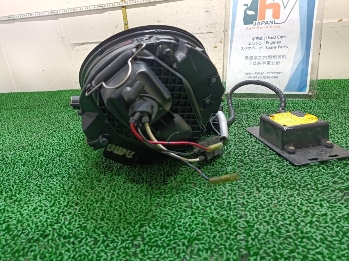 フォルクスワーゲン　ヘッドランプ　ヘッドライト　右　ニュービートル　ABA-9CBFS　9CBFS　2010?。yj　NSP254281