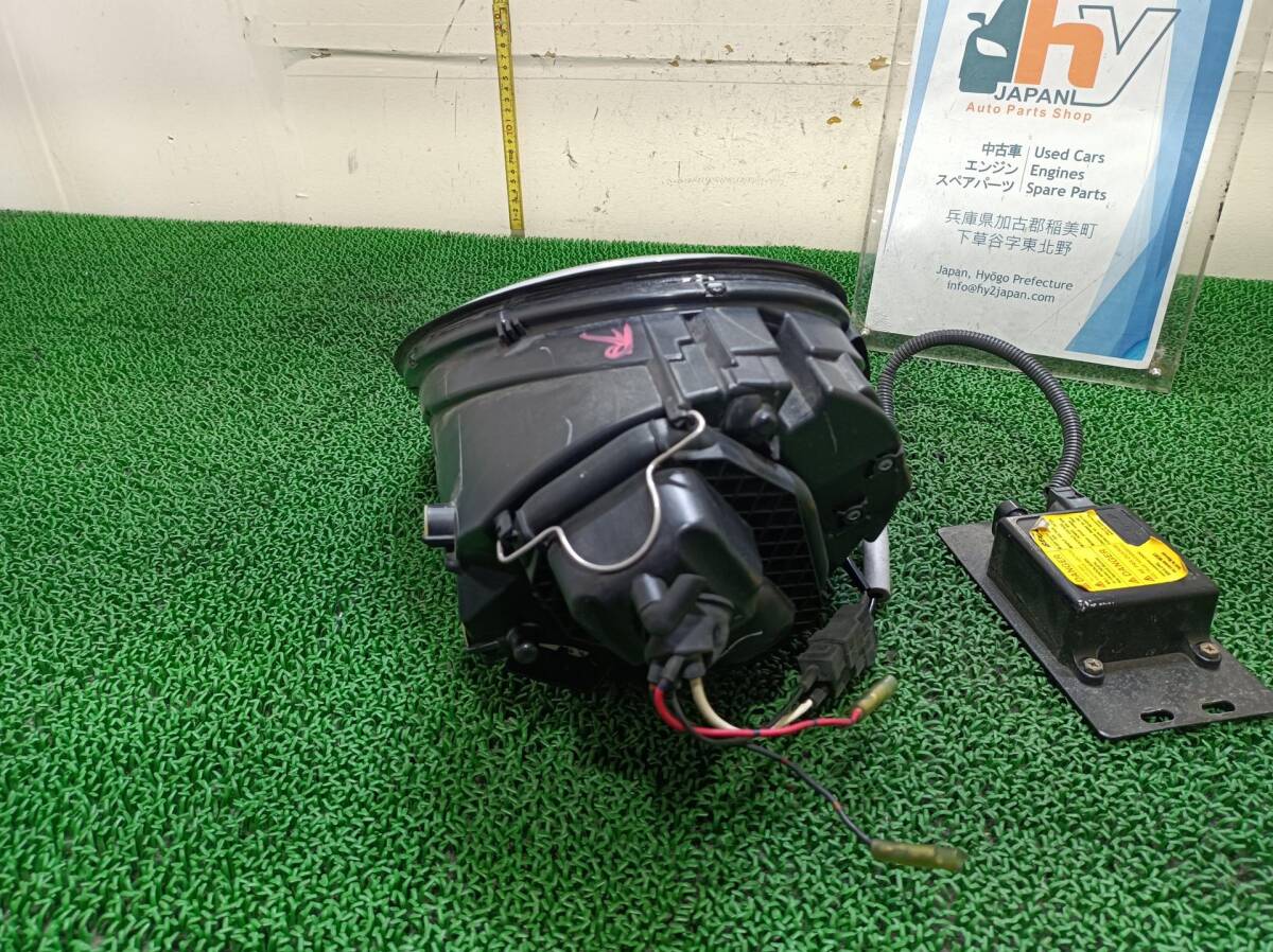フォルクスワーゲン　ヘッドランプ　ヘッドライト　右　ニュービートル　ABA-9CBFS　9CBFS　2010　＃hyj　NSP254281