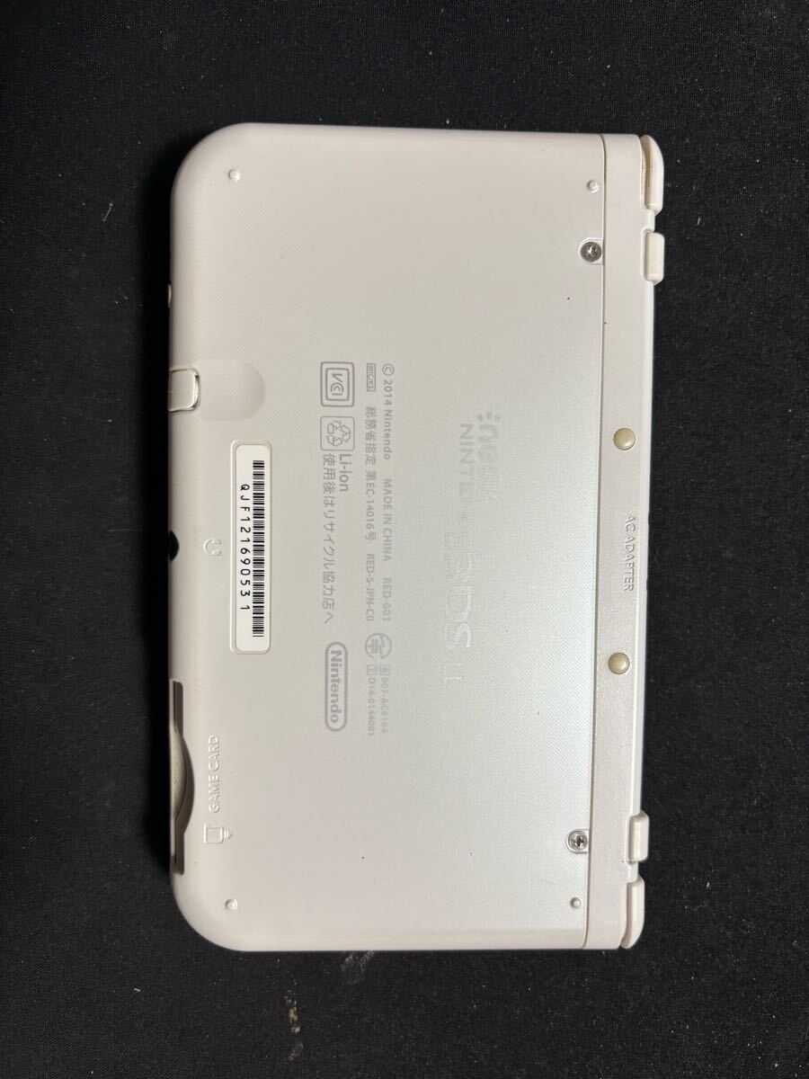 Newニンテンドー3DS LL本体 パールホワイト ソフト2点セット 風 Newニンテンドー3DS LL本体 パールホワイト ソフト2点セット 風