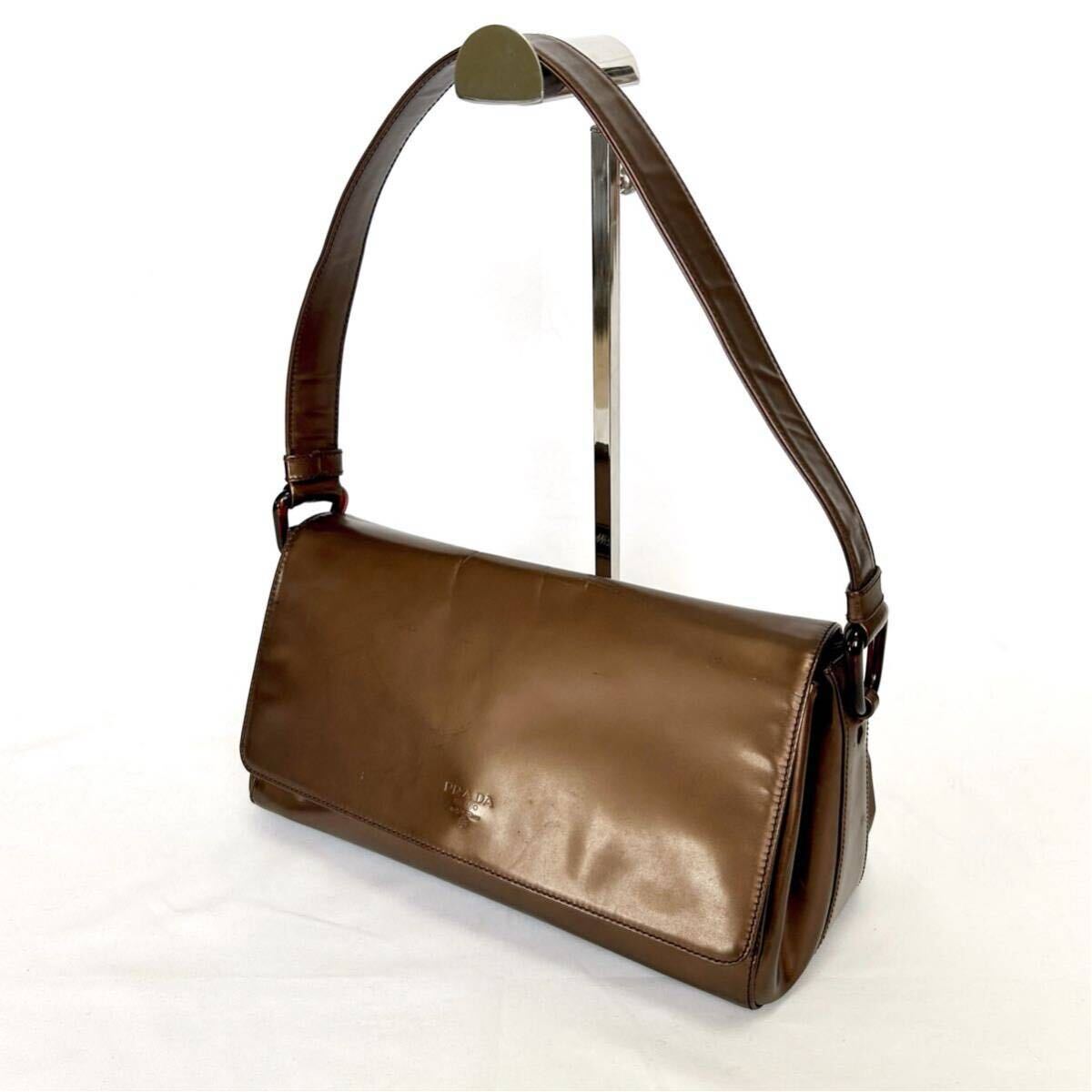 【PRADA】関税込☆レザーショルダーホーボーバッグ ブラウン プラダ PRADA ワンショルダーバッグ ブラウン ゴールド レザー