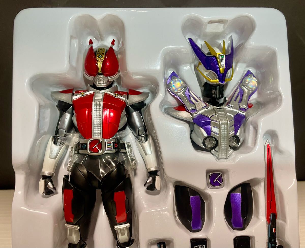 真骨彫 電王 ソードフォーム ガンフォーム S.H. フィギュアーツ 真骨彫 電王 ソードフォーム ガンフォーム S.H. フィギュアーツ