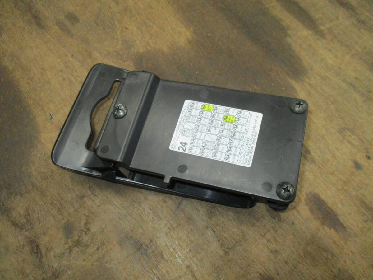 item_image_3