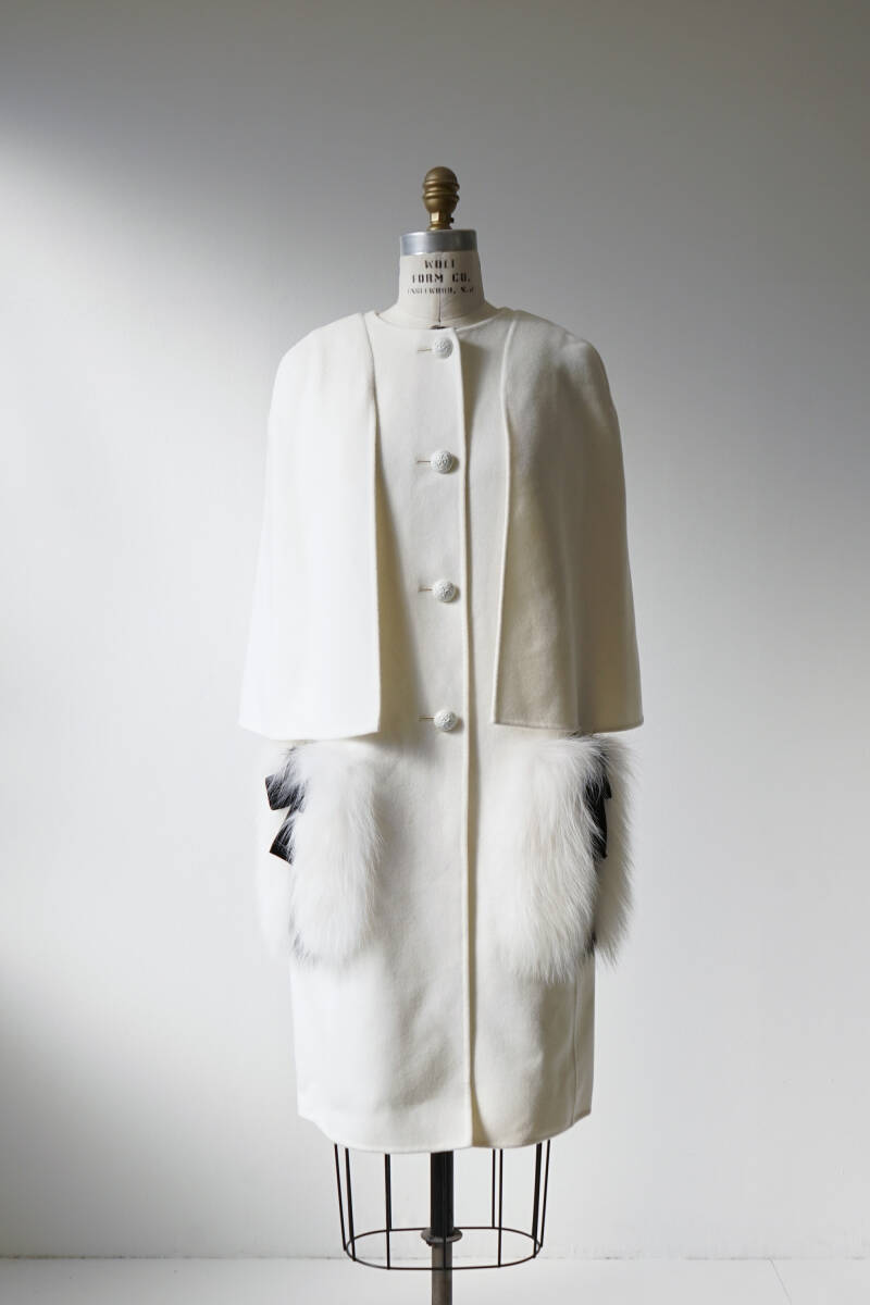 FENDI フェンディ フォックスファー ノーカラー ケープコート size 40 0228088