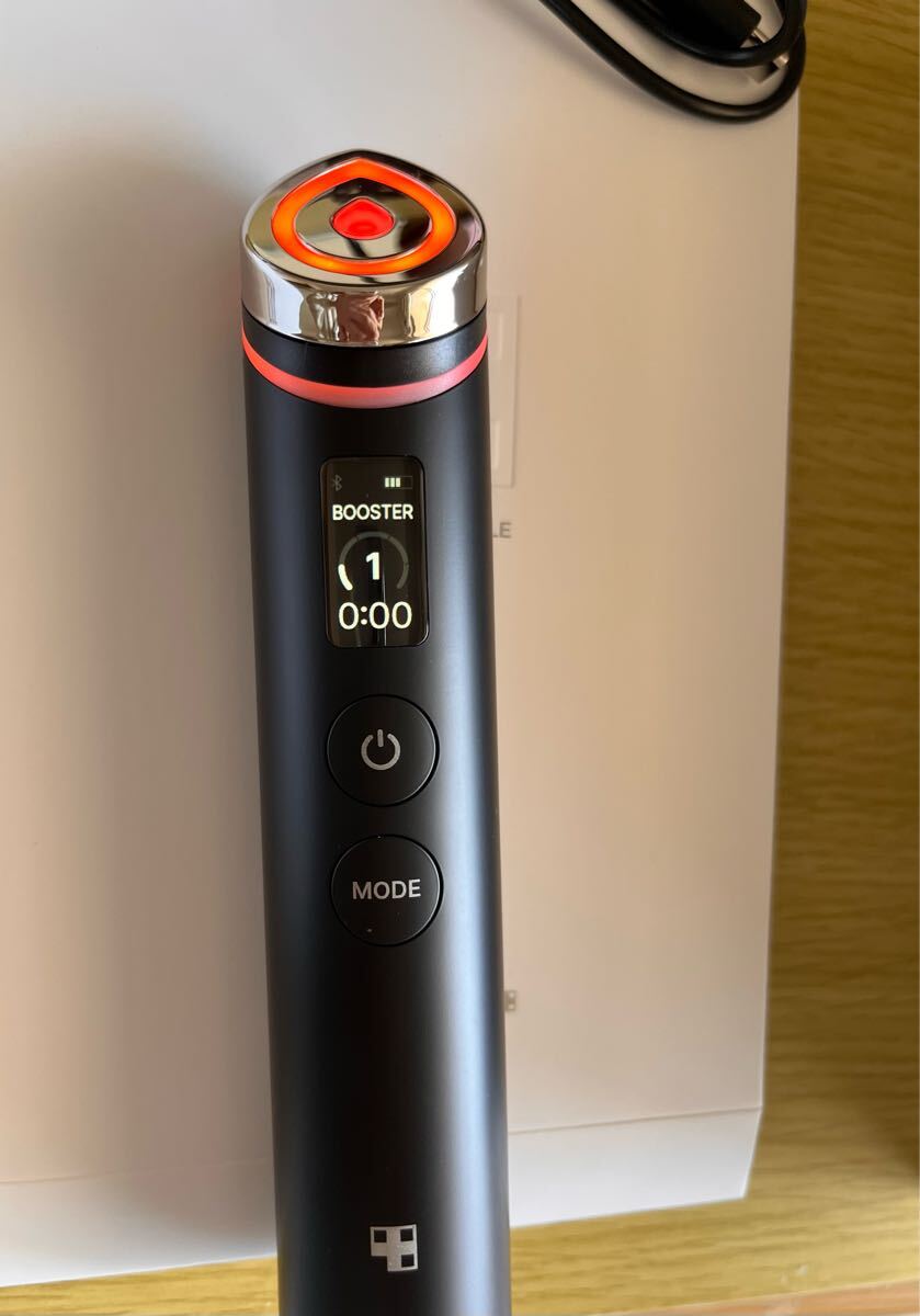 送料無料!使用少し Age-R Booster Proブースタープ 美顔器 送料無料!使用少し Age-R Booster Proブースタープ 美顔器