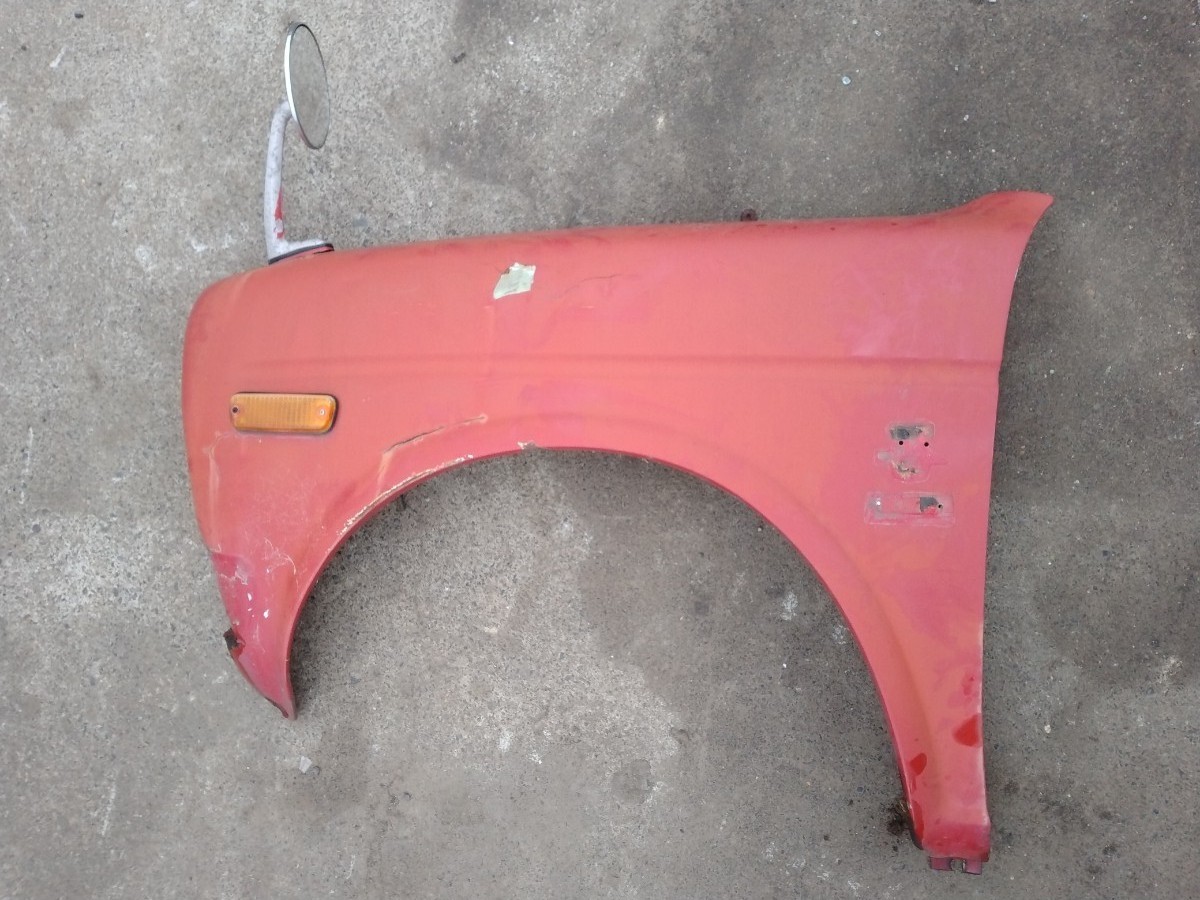 ホンダ SA ライフ 360 フロント　フェンダー 左 旧車 希少 補修前提