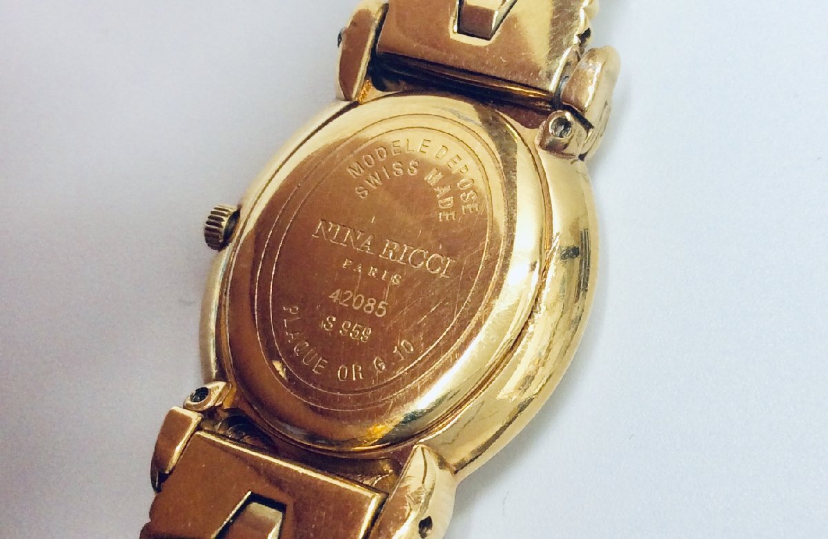 美品/稼働品】NINA RICCI ニナリッチ S959 クォーツ レディース 美品/稼働品】NINA RICCI ニナリッチ S959 クォーツ レディース