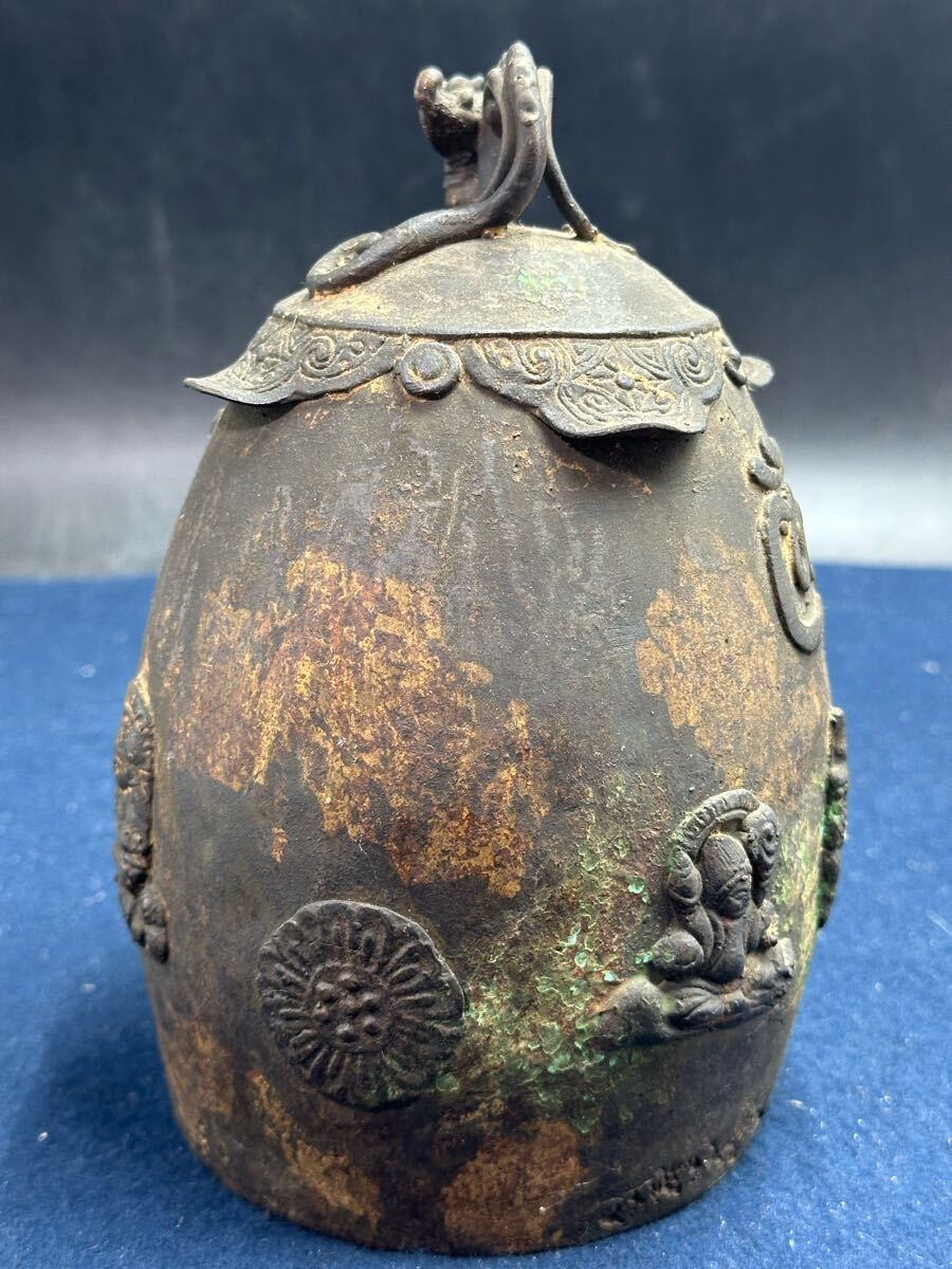 中国美術 西蔵古銅仏舎利具 釣鐘 明 清時代中国鍍 金工チベット 中国美術 西蔵古銅仏舎利具 釣鐘 明 清時代中国鍍 金工チベット