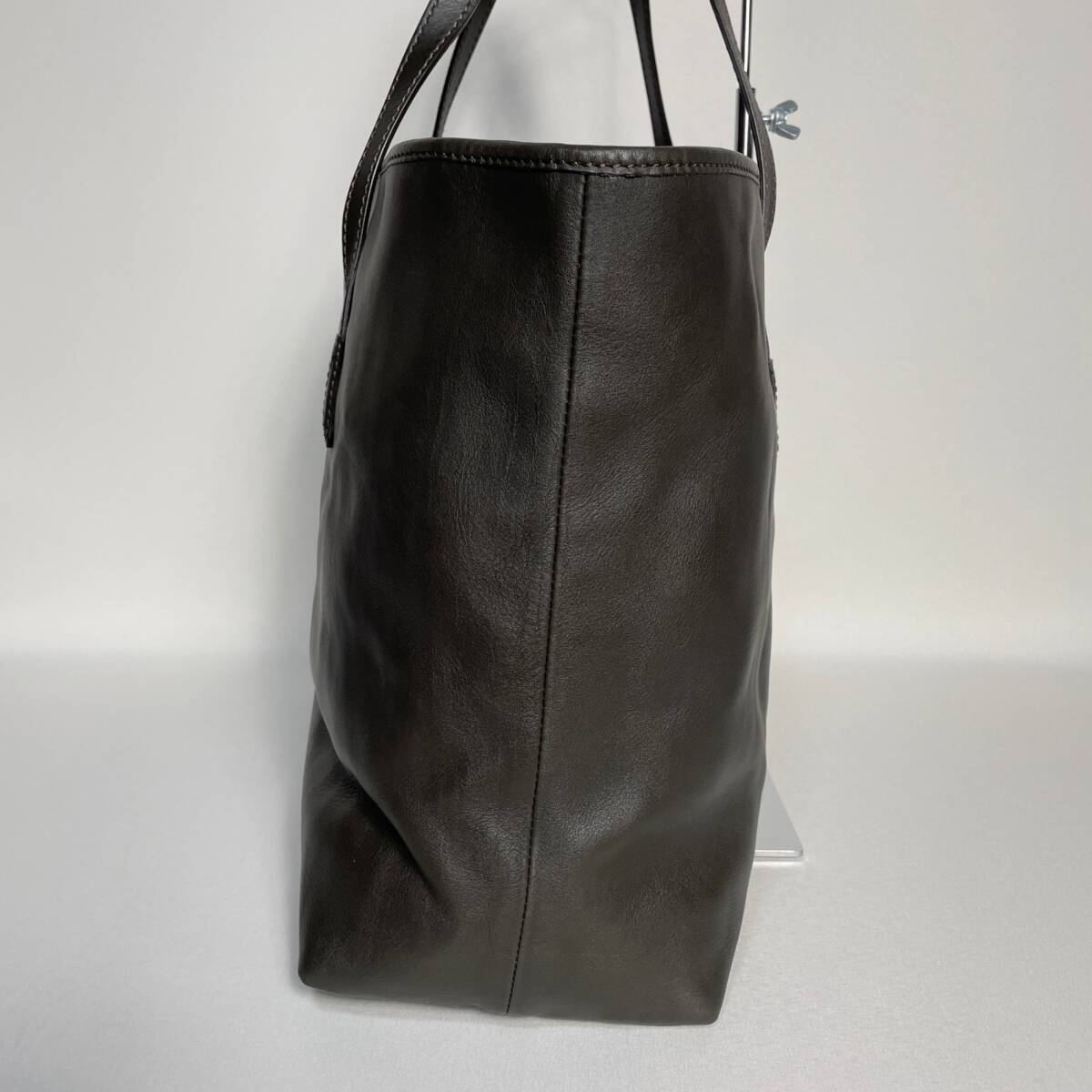 2502-147|美品|トッズ トートバッグ レザー ダークカーキ 2502-147|美品|トッズ トートバッグ レザー ダークカーキ