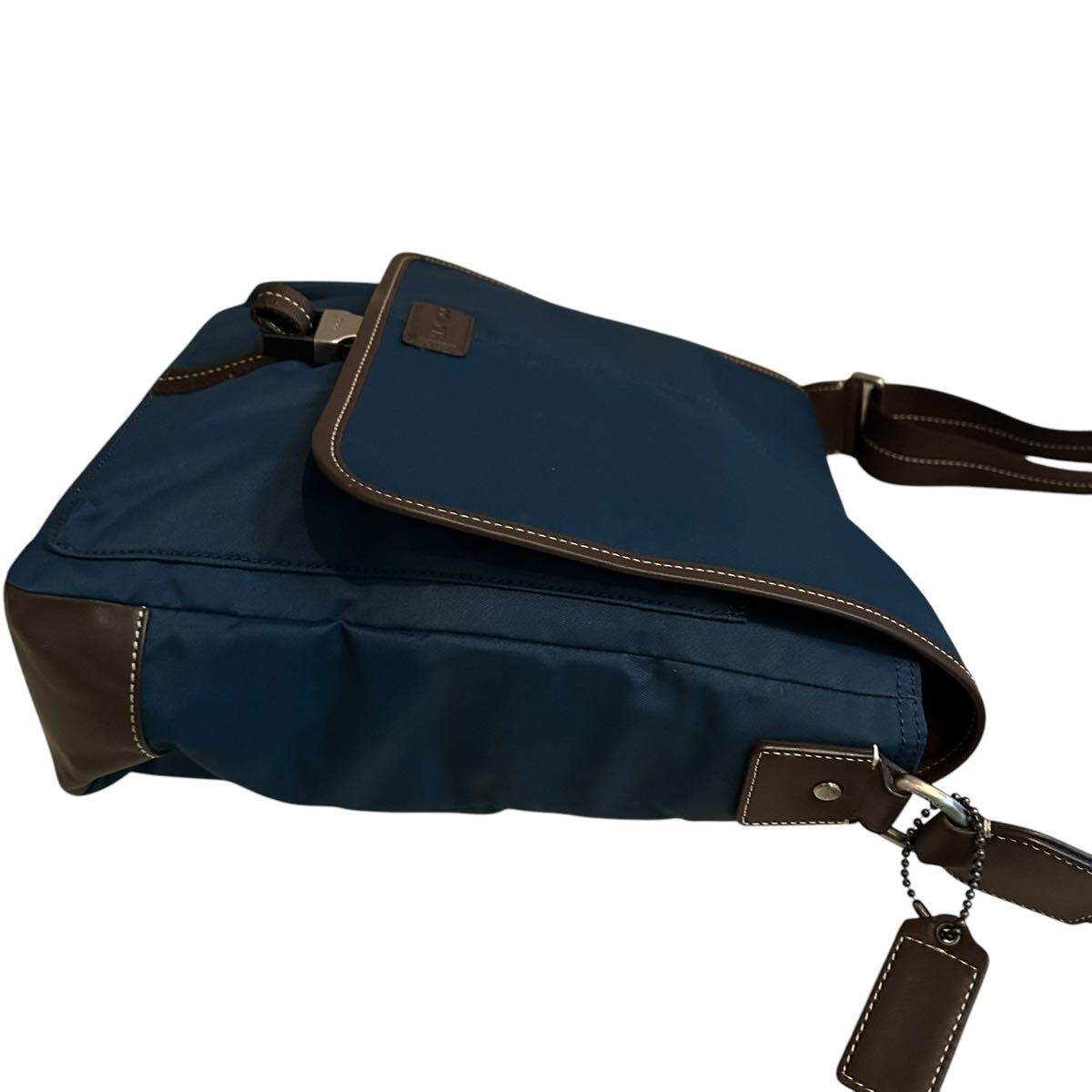 1円〜【未使用タグ付き】入手困難品 コーチ COACH ショルダー 1円〜【未使用タグ付き】入手困難品 コーチ COACH ショルダー